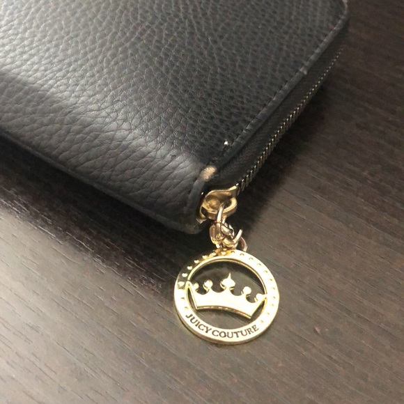 Juicy Couture wallet - Picture 3 of 5